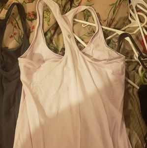 Lululemon tank